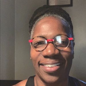 Beige oxford laced shoes